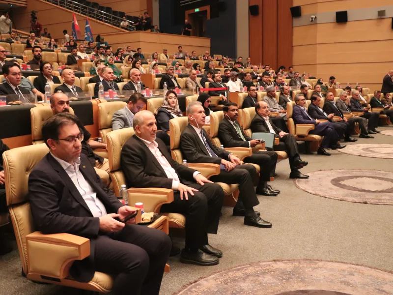 کیش اکسپو ۱۴۰۴ با حضور نمایندگان ۴۰ کشور و ۳۰۰ سرمایهگذار آغاز به کار کرد