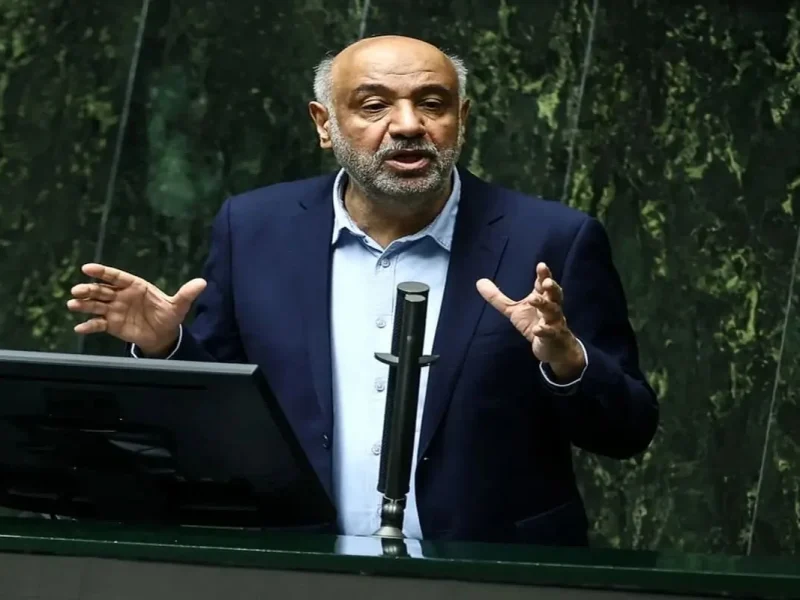 وزیر کار: کارفرمایان در طرح‌های مسکن کارگری مشارکت کنند/ افتتاح طرح ۴۸ واحدی شاهرود